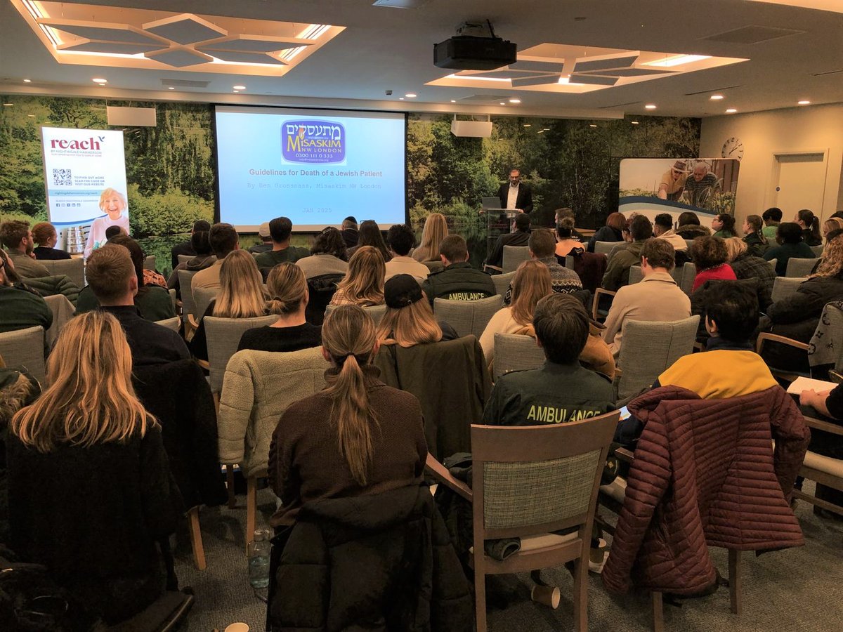 London Ambulance Service tweet media