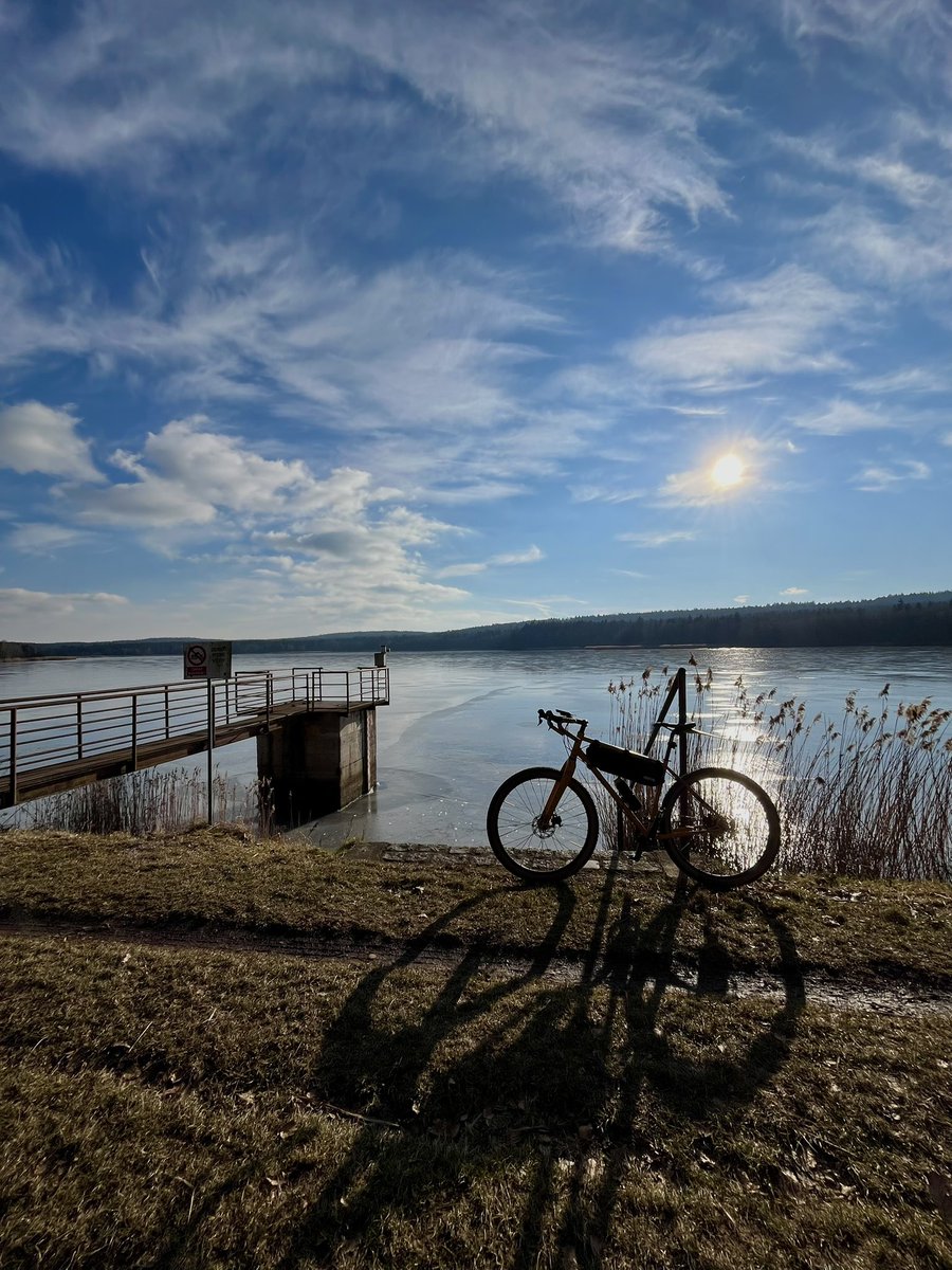 Jirka.Ch tweet media