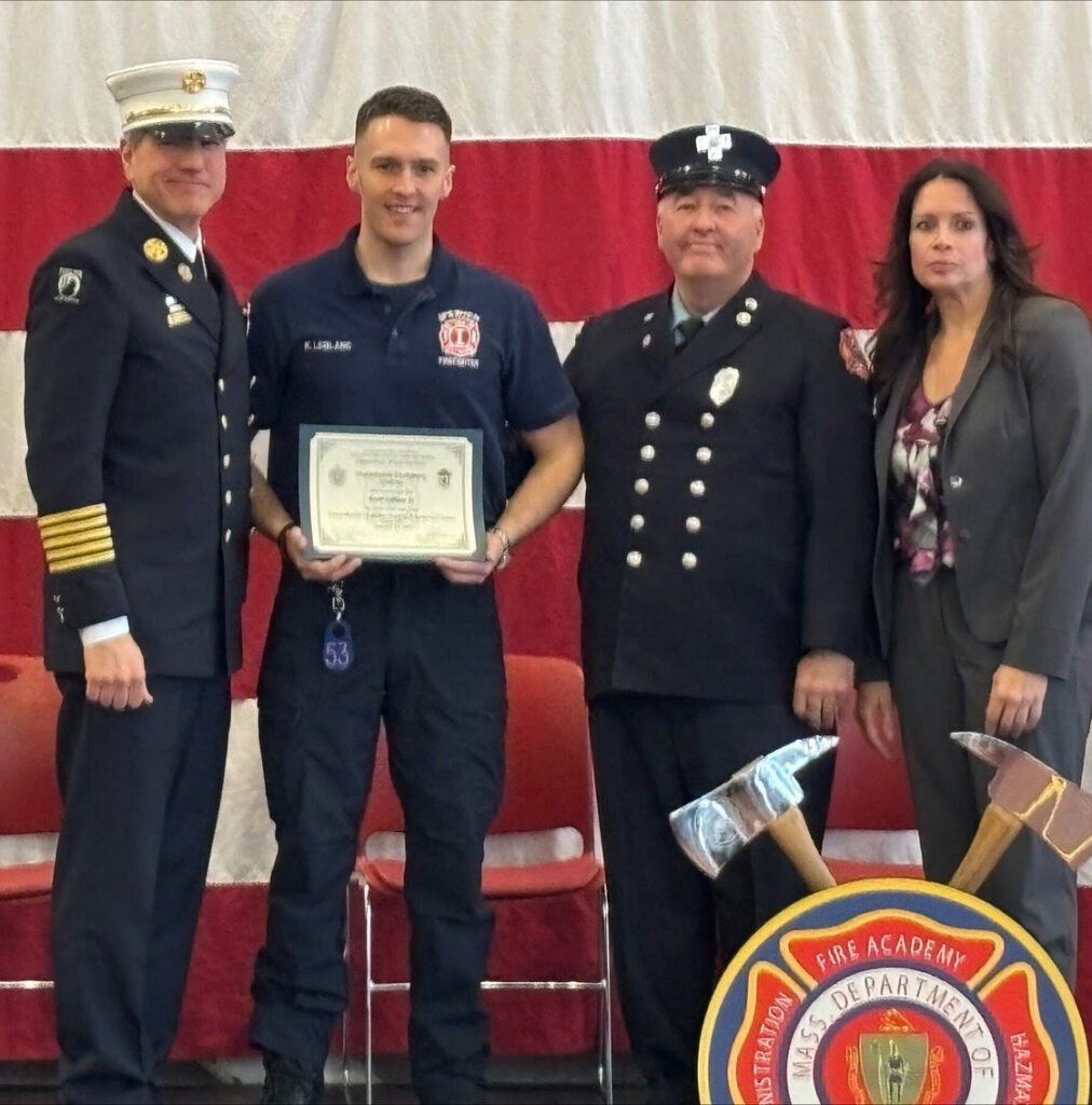 Ipswich Firefighter Graduates from Massachusetts Firefighting Academy: Fire Chief Paul J. Parisi is pleased to share that Ipswich Firefighter Keith LeBlanc Jr. successfully completed and graduated from the Massachusetts Firefighter Academy (MFA)… ipswichfire.com/2025/02/03/ips…