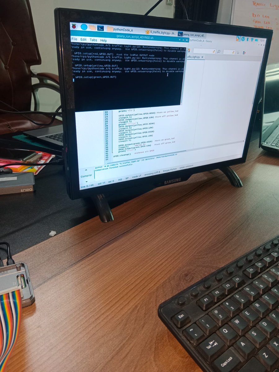Coding4KidsPK's tweet image. Traffic Light Project: Using #RaspberryPi & #Python, a very good combination. DroBotX Team enjoyed a lot- this weekend!
#Coding4KidsPK