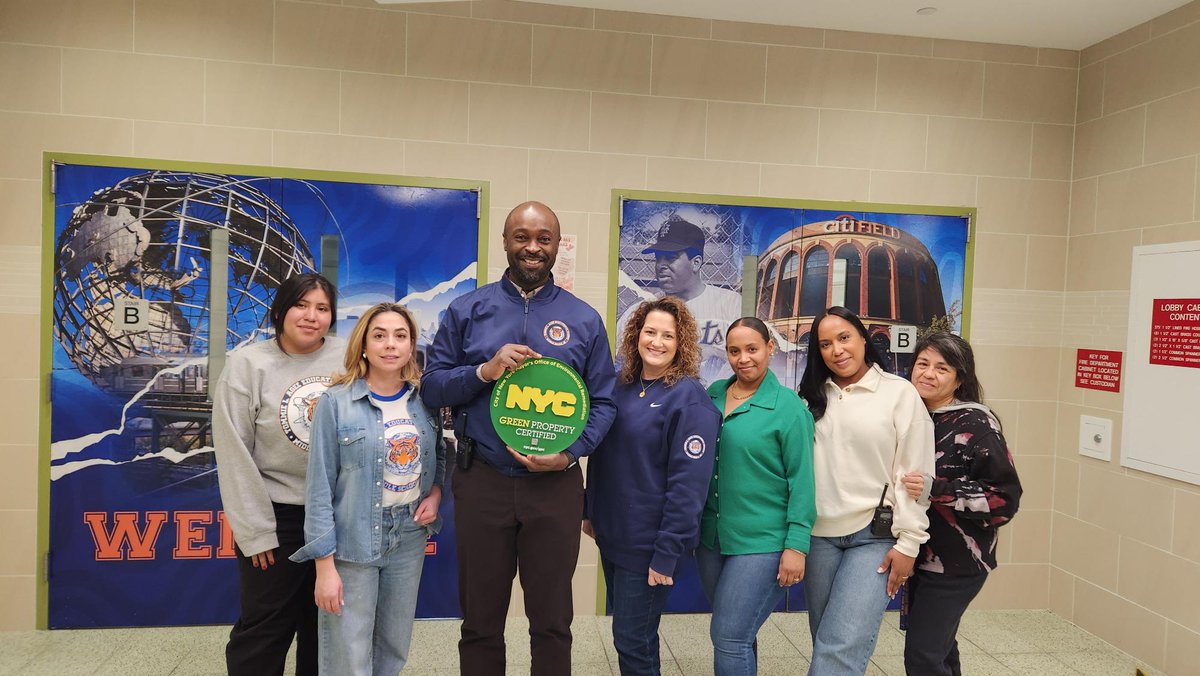 NYCOER's tweet photo. Proud to present the Tommie Agee Educational Campus in East Elmhurst with a #NYCGreenPropertyplaque!  @NYC_SCA completed the #NYCVoluntaryCleanupProgram, and the school is one of the environmentally safest places to study &amp; work in NYC.  @NYCSchools @QMs419 https://t.co/fN0epep69g