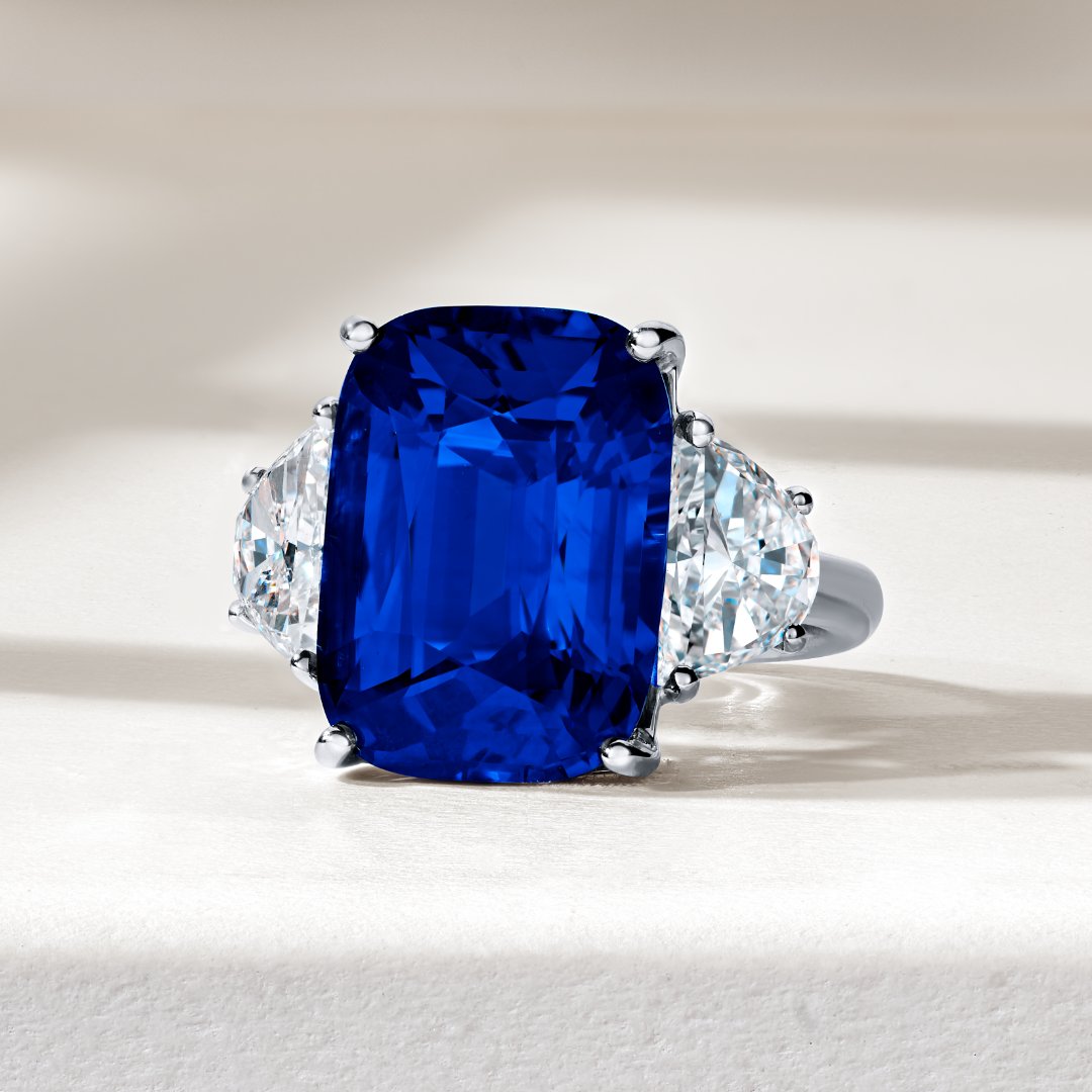 JewelsByStar's tweet photo. True breathtaking radiance - Our exquisite sapphire ring features a beautiful, certified cushion-cut sapphire accompanied by half-moon diamonds. (4664-330)
.
.
.
#jbstar #jewelsbystar #DazzlingBeauty #sapphireengagementring #luxury #centurionjewelry #NationalWeddingRingDay https://t.co/DMG5MyurdW