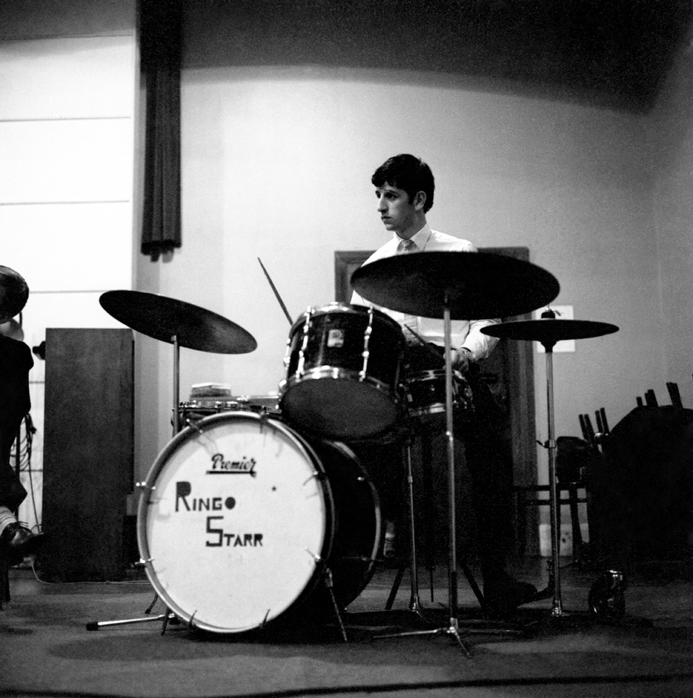 thebeatles's tweet photo. Ten of the tracks on Please Please Me were recorded in one long 12hr session #OTD in 1963. The album, The Beatles' first, went on to reach the top of the chart in May that year, and remained there for thirty weeks before being replaced by With The Beatles. https://t.co/Oj1EkmJix6