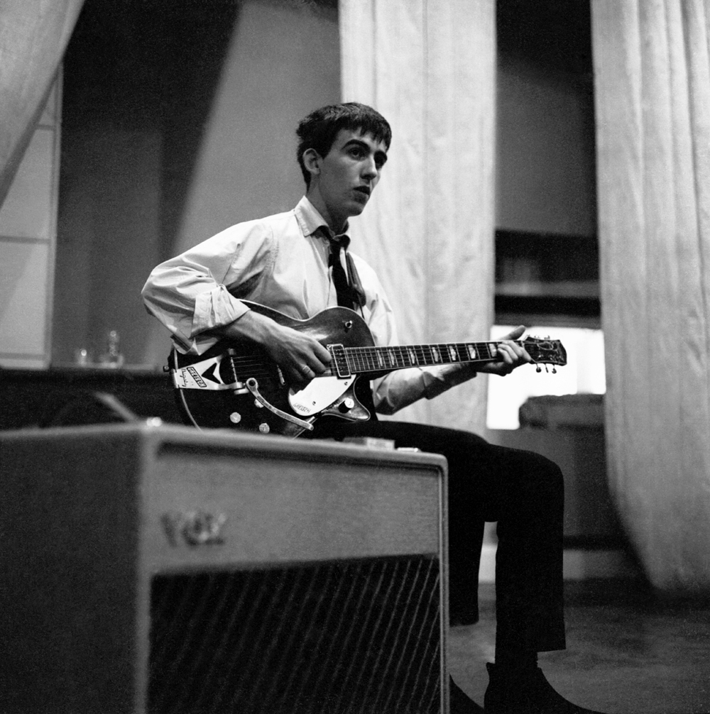 thebeatles's tweet photo. Ten of the tracks on Please Please Me were recorded in one long 12hr session #OTD in 1963. The album, The Beatles' first, went on to reach the top of the chart in May that year, and remained there for thirty weeks before being replaced by With The Beatles. https://t.co/Oj1EkmJix6