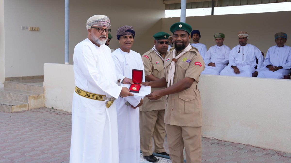 edugovsbt3501's tweet photo. *تهنئة*
يسر إدارة المدرسة أن تقدم التهنئة لقادة وحدتها الكشفية الذين تألقوا في مهامهم بالمخيم الشتوي الذي نظمته المديرية العامة للكشافة والمرشدات بمخيم السلطان قابوس الكشفي بولاية المصنعة في الفترة ٢٦ /١ - ١/ ٢ / ٢٠٢٥م حيث حصلوا على وسام المجيدين بكل جدارة.. https://t.co/7GU4u9E5uG