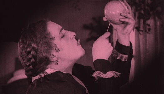 GFT (@glasgowfilm) on Twitter photo One of the most popular films of the Weimar Republic, Ernst Lubitsch’s KOHLHIESEL'S DAUGHTERS is a spirited silent comedy that combines wit, charm, and farcical romance.
Part of <a href="/GI_Glasgow/">Goethe-Institut GLA</a> Fokus: Films from Germany
Playing Thu 6 Feb, 6.20pm
🎟️bit.ly/GFT_Kohlhiesel… One of the most popular films of the Weimar Republic, Ernst Lubitsch’s KOHLHIESEL'S DAUGHTERS is a spirited silent comedy that combines wit, charm, and farcical romance.
Part of <a href="/GI_Glasgow/">Goethe-Institut GLA</a> Fokus: Films from Germany
Playing Thu 6 Feb, 6.20pm
🎟️bit.ly/GFT_Kohlhiesel…