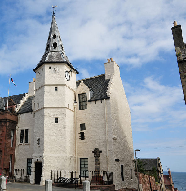 Undiscovered Scotland tweet media