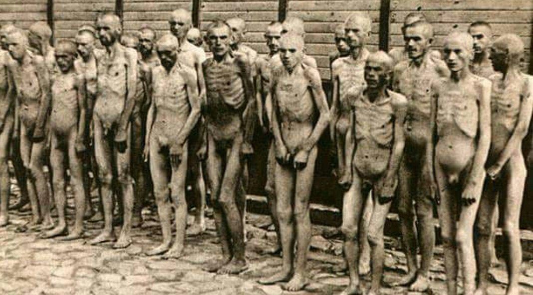 اگر خدایی وجود داشته باشد باید برای بخشش به پایم بیوفتد.
[دست نوشته‌ یک یهودی اسیر نازی‌ها رو دیوار سلول]