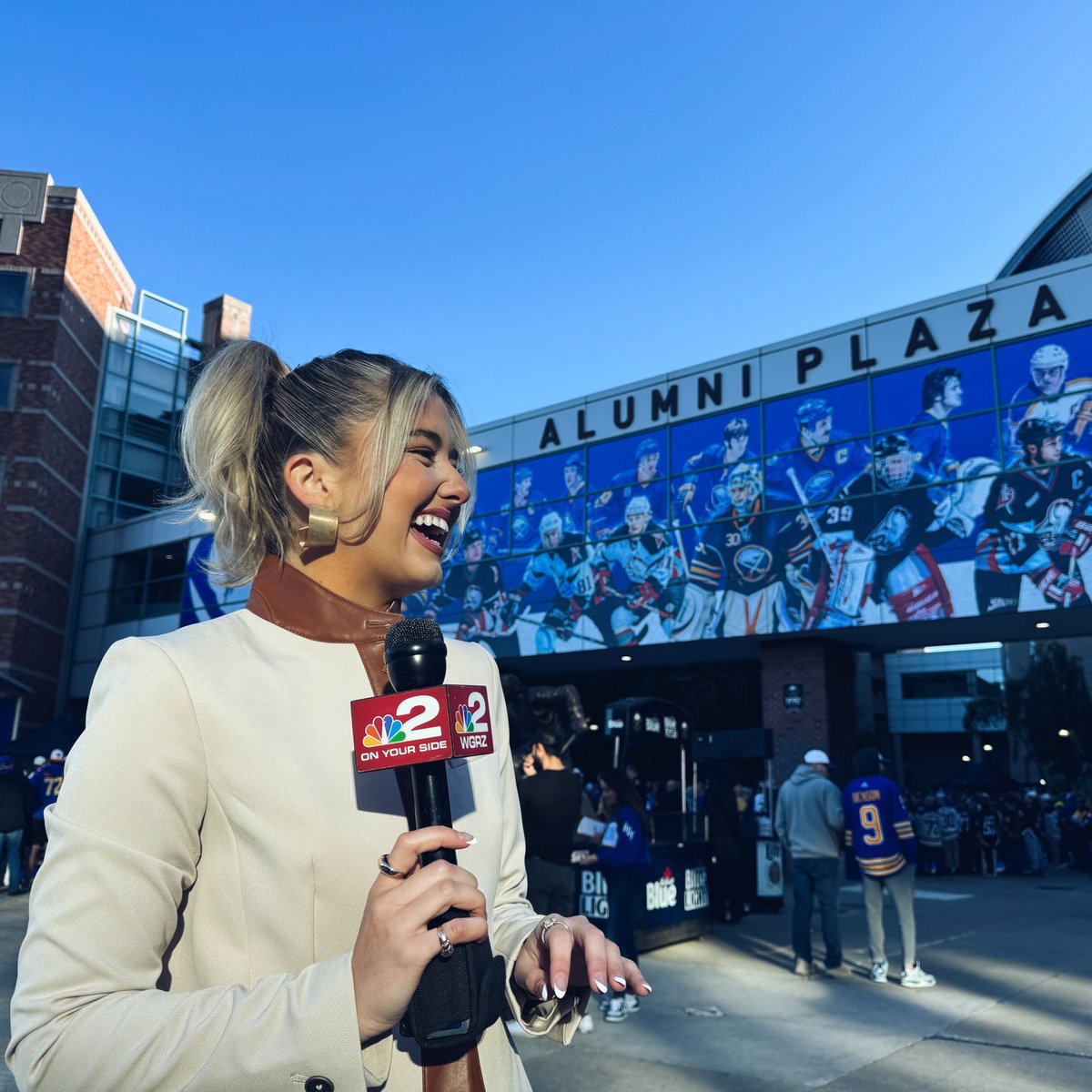 Lindsey Moppert tweet media