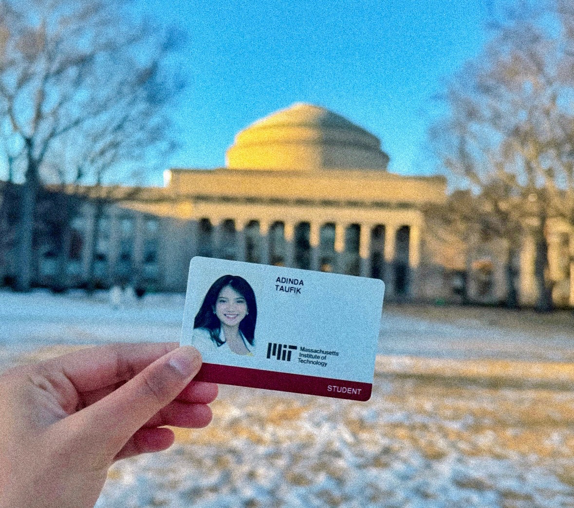 adindamirra's tweet image. soo excited for this semester! huhu senang sekali bisa belajar di dua kampus ini, it’s a HUGE privilege 🥹 semoga ilmuku berkah &amp;amp; bisa bermanfaat untuk orang banyak, ya! aamiin ✨🌺