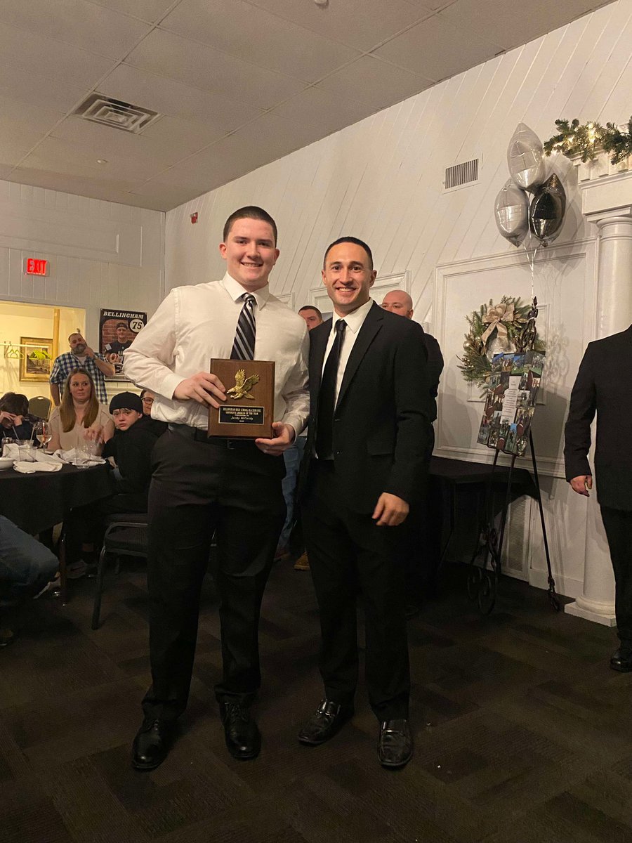 bhawksfootball's tweet photo. Defensive Lineman of The Year

Jacoby McCarthy 

@JacobyMcca23133 https://t.co/p4GmiUcTgX