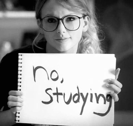 amandastudys's tweet image. Uma diva do tkk fez uma theard de frases tóxicas que ela usa para se motivar nos estudos segue a fita 
🎀