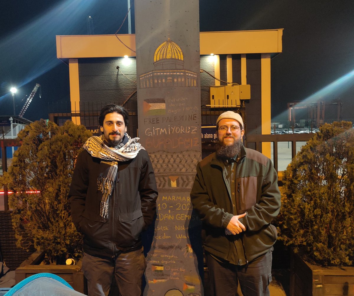 mehmetharput_'s tweet image. Duvardan silebilirsiniz ama hatıralardan asla.
#ÖzgürlükNöbeti