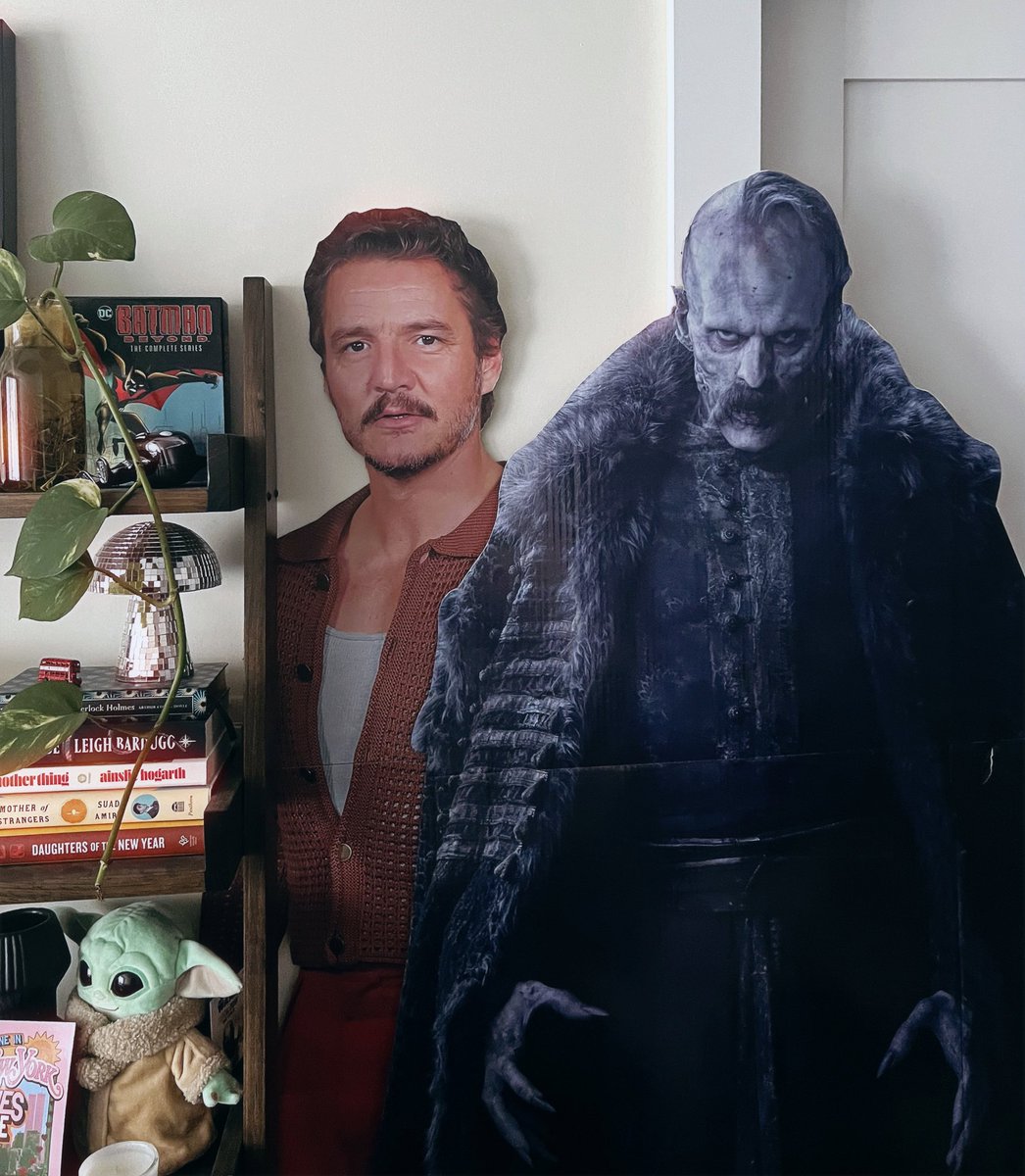 hennethed's tweet image. Y’all, Pedro and I got a new roommate…