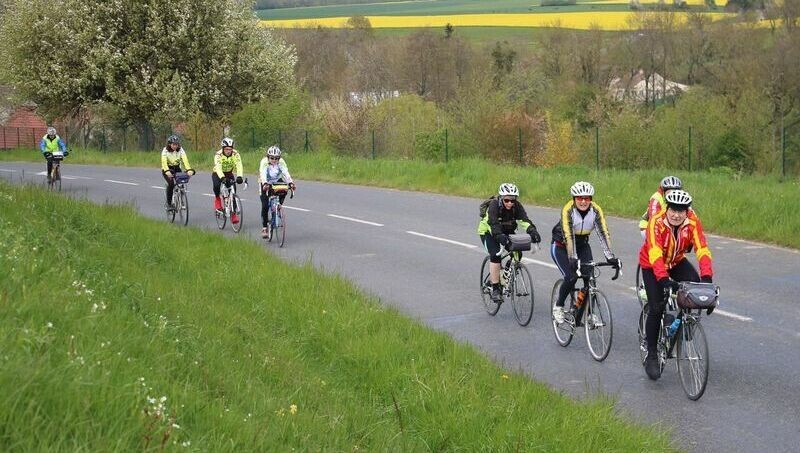 icichampagne's tweet photo. 🚴 Envie de faire du vélo sans la pression de la compétition ? Découvrez le cyclotourisme avec la FF Vélo Marne et ses 45 randonnées annuelles ! #UneEquipeFormidable
➡️ https://t.co/KEhgtzO7nY https://t.co/uorjX72Lvg