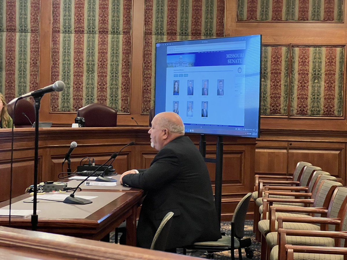 MODOGEOFFICIAL's tweet photo. The Senate Government Efficiency Committee met today to hear a progress update on the new Government Efficiency Portal that will be accessible for all Missourians to report concerns about government efficiency and waste. The portal will be live this month! #moleg #mosen #MODOGE https://t.co/O3NJZetl5i