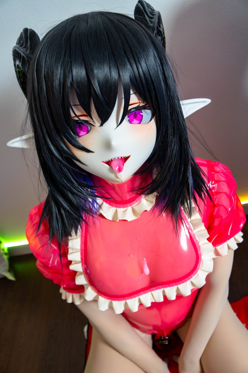 Schizu_Emyu's tweet photo. I'm ALWAYS craving for more nutrients🤤

📸 from @Odd_HD❤️and @Miyuchankig 💜 https://t.co/7QX1jfACLf