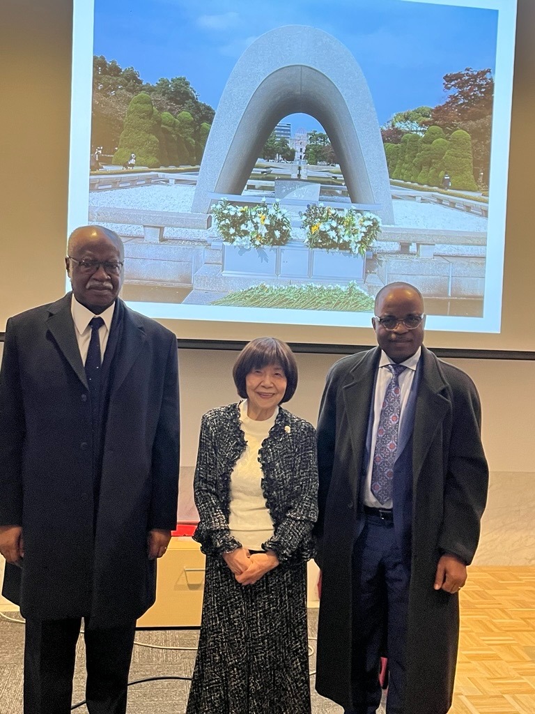 It was truly humbling to meet today with one of the survivors of the 1945 atomic bombing of Hiroshima, known as hibakusha.

I will never forget my conversation with Ms. Teruko Yahata, who recounted the horrors of the first use of nuclear weapons in war and how she and her family