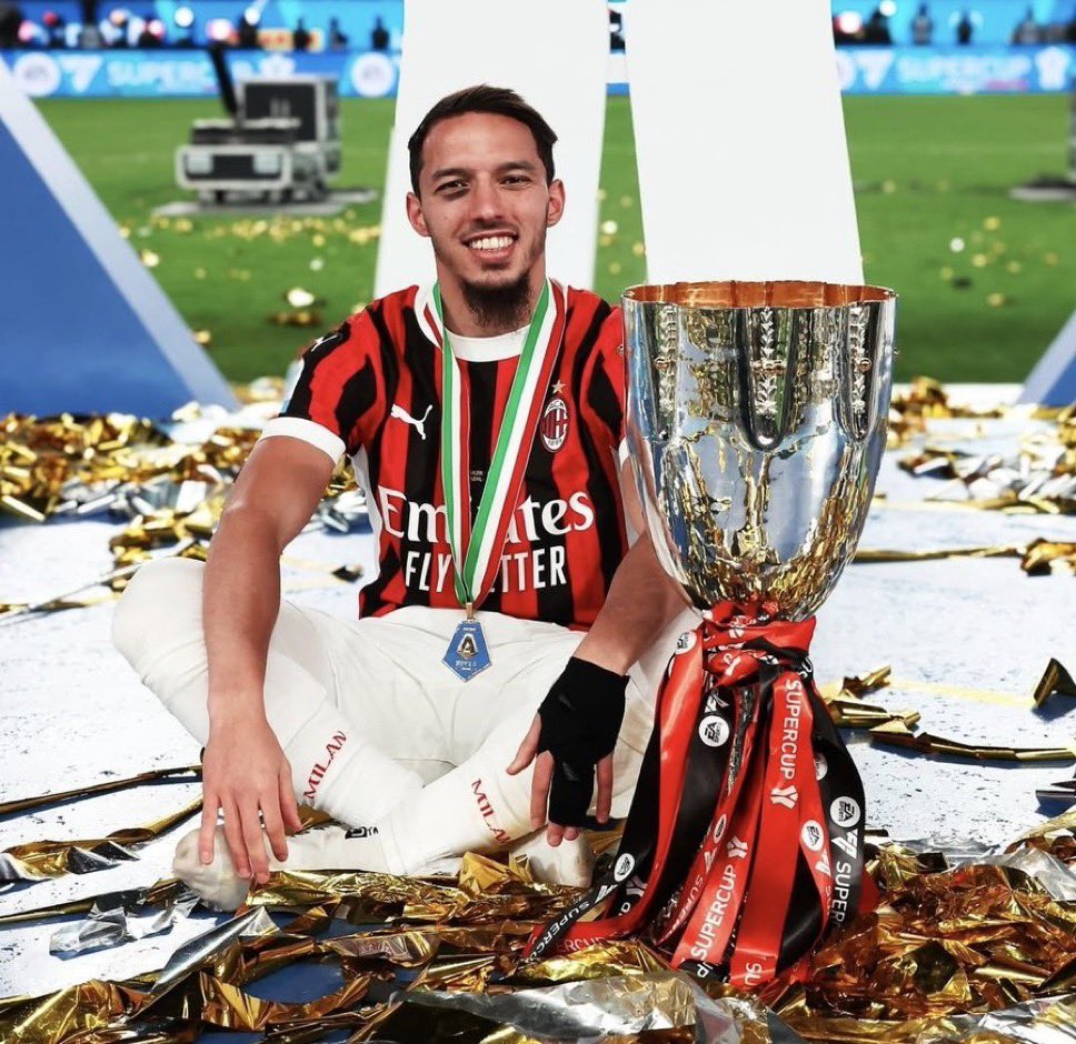 GuillaumeTarpi's tweet photo. ❗️ACCORD entre l’OM et Milan pour Ismaël Bennacer ! (RMC) #TeamOM https://t.co/otZhFaHoMw