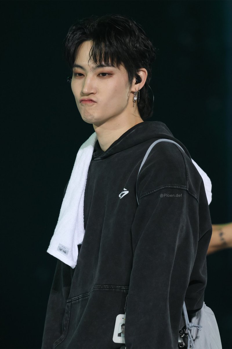 Ploendef's tweet photo. 250131 

~ Day1 ~

#갓세븐 #GOT7 @jaybnow_hr 
 #GOT7_NESTFEST 
#제이비 #재범 #JAYB https://t.co/rAMbDFJGfk