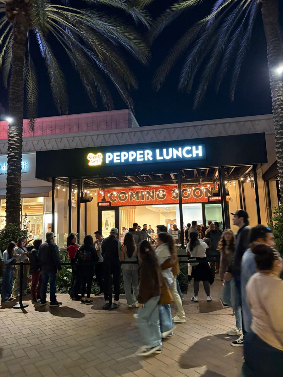 Paul T Tran tweet media