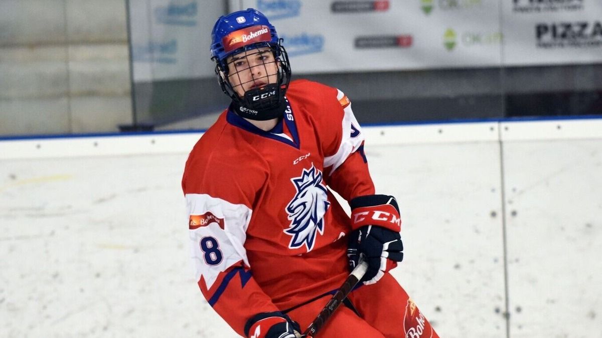 CRPyzik's tweet image. New Player Report: Max Psenicka, D, Portland Winterhawks

Click the link to see Psenicka's profile and reports from his games with his Czech U18, U20, and Pro teams.

buff.ly/3CD0Cbg 

#NHLDraft #WHL @pdxwinterhawks