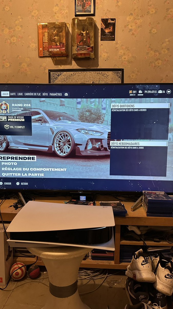 09Pickles's tweet photo. @NeedforSpeed #NeedforSpeedUnboundPourriez-vous faire une mise à jour pour l’affichage des défis quotidiens et hebdomadaire please https://t.co/qv8ZqeYfKu