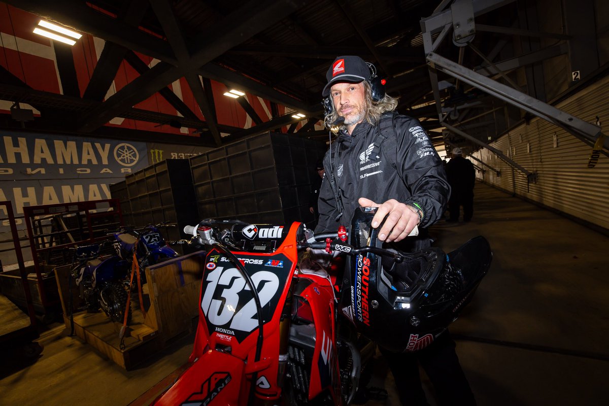 Thank you Arizona! You guys have always been good to me. 

📸 Aline_with_us <a href="/SupercrossLIVE/">Supercross LIVE!</a> <a href="/FeldEnt/">Feld Entertainment</a>