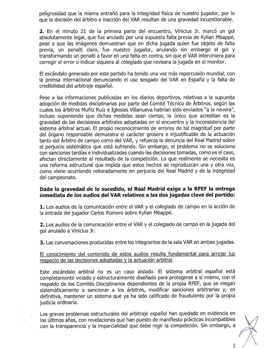 RealSeasonNT1's tweet photo. Corrupción Sistémica Deportiva.
El Madrid se cansó finalmente. https://t.co/Xy3kzQn9Gf