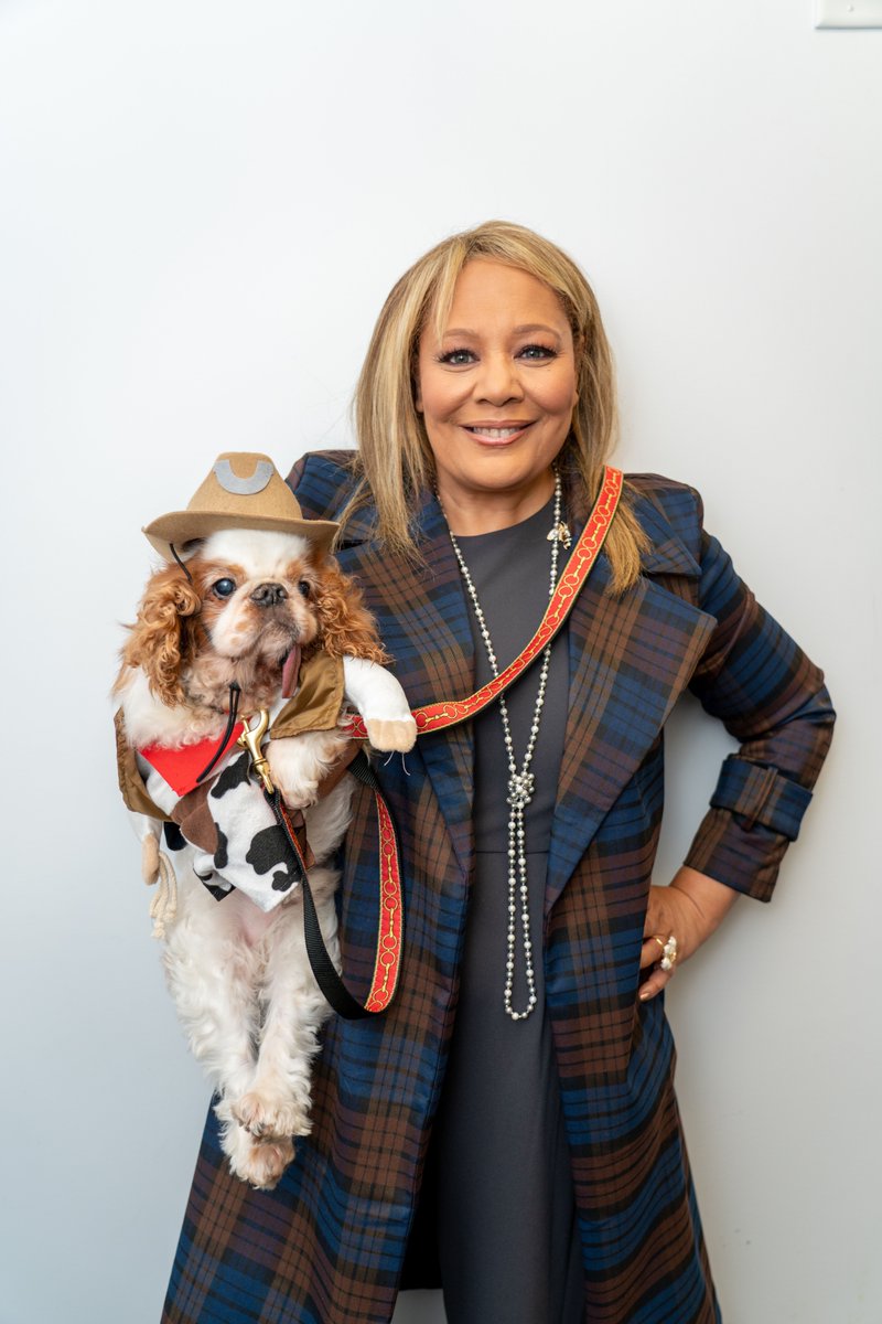 Don't miss my appearance with @thefurinfluencers on <a href="/mysuncoastview/">Suncoast View</a>  on #ABC7 in #TampaBay tomorrow on February 4th.at 9:30AM/EST.  I'm giving #petowners hassle-free deas to improve their pets dental health. #petdentalhealth #Dog  #Cat  #pethealth