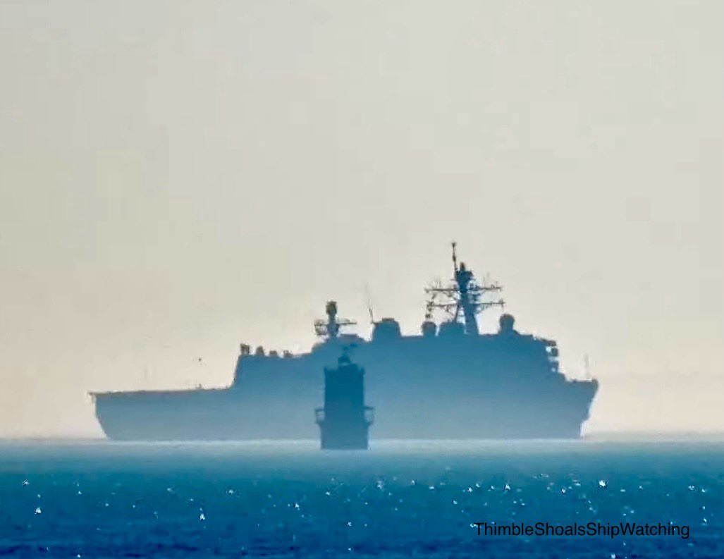 WarshipCam's tweet photo. USS Richard M. McCool, Jr. (LPD 29) San Antonio-class Flight I amphibious transport dock coming into Norfolk, Virginia - February 3, 2025 #ussrichardmmccooljr #lpd29
SRC: YT- ThimbleShoalsShipWatching https://t.co/aobOp2MzCM