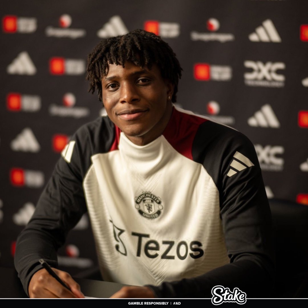 centredevils's tweet photo. 🚨🚨🎙️| Patrick Dorgu on why he joined Manchester United:

"Because it's a huge club, it's the biggest club in England and I'm really looking forward to working with the new manager in Ruben and I feel the system suits me really well so I'm excited to be here." https://t.co/LDSaz5OWuk