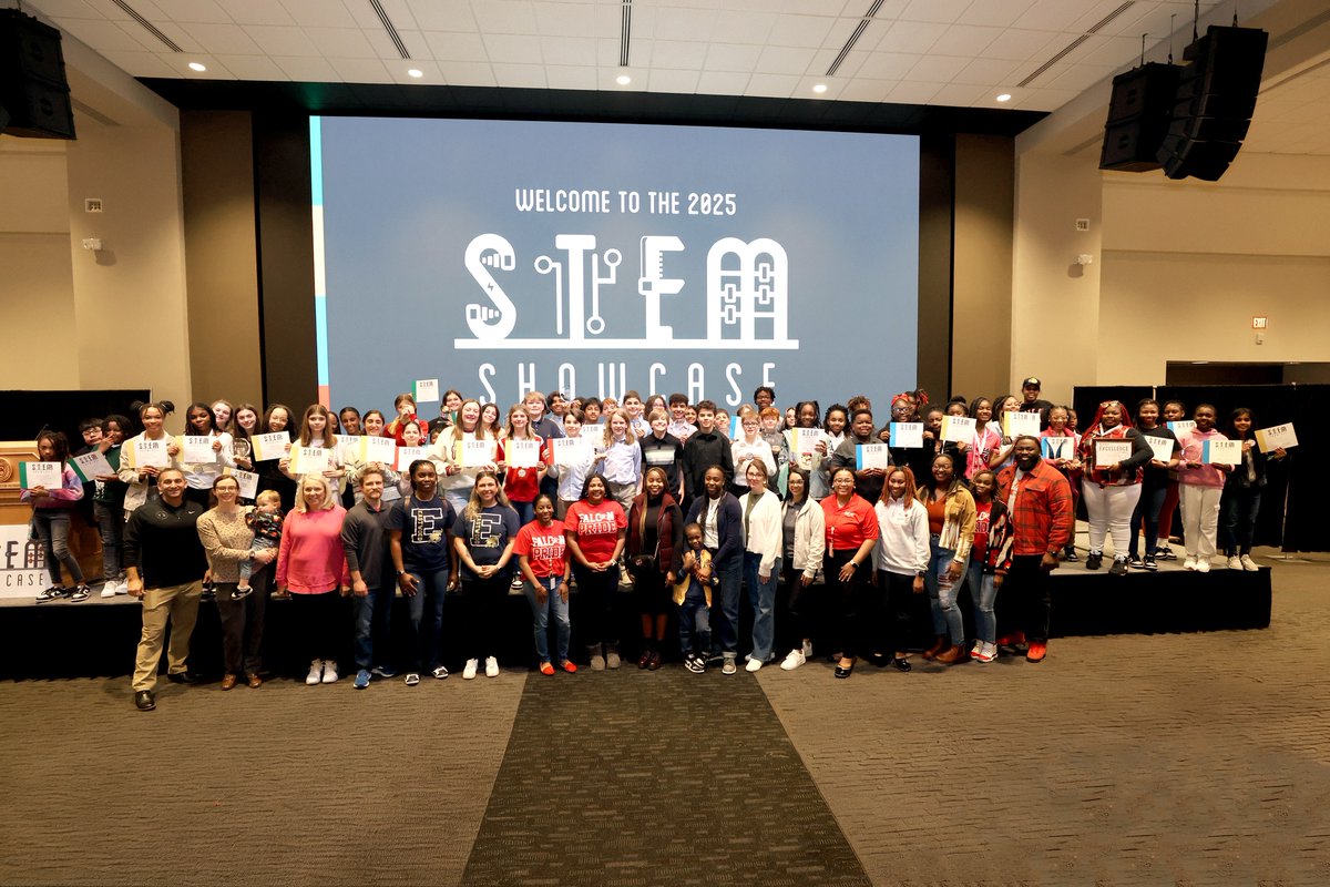 T🍏S Board of Ed (@tcsboardofed) on Twitter photo Congratulations to <a href="/WestlawnTCS/">Westlawn Middle School</a> student Orlandria Stewart, who earned the 'Best of Show' award at this year's STEM Showcase for her project titled 'The Stroop Effect', which examines how the brain processes conflicting information. #AmazingtotheCORE!! <a href="/MikeDaria/">Mike Daria</a> <a href="/drdarlene08/">Darlene F. Atkins, Ed.D.</a> Congratulations to <a href="/WestlawnTCS/">Westlawn Middle School</a> student Orlandria Stewart, who earned the 'Best of Show' award at this year's STEM Showcase for her project titled 'The Stroop Effect', which examines how the brain processes conflicting information. #AmazingtotheCORE!! <a href="/MikeDaria/">Mike Daria</a> <a href="/drdarlene08/">Darlene F. Atkins, Ed.D.</a>