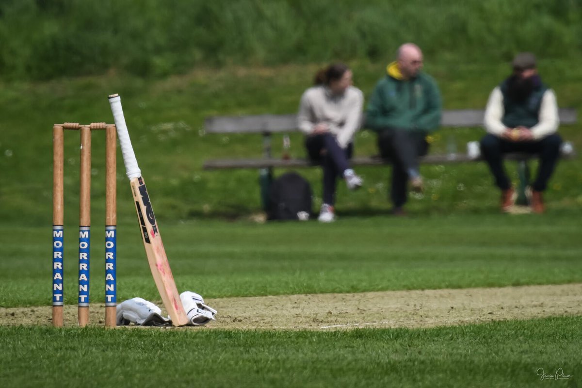 Fancy a hit in the run-up to the 2025 season?

Our senior team trains every Wednesday from 7–9 pm, and all abilities are welcome! 🏏

Send us a DM for more information. 🙌

#SWCC #SaffronWalden #Cricket #CricketClub
