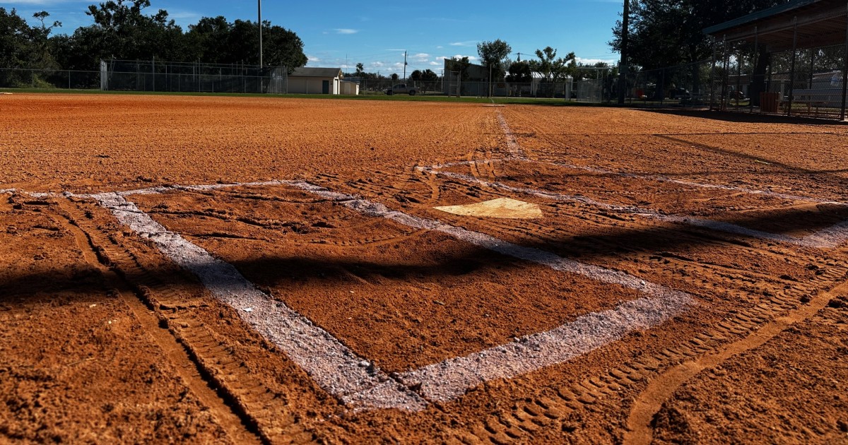 OnTurfSports's tweet photo. Time to think Softball! Check out the full summer non-sanctioned schedule at https://t.co/cvicLjDIbU #Travel  #softball https://t.co/aSCbadYCPm