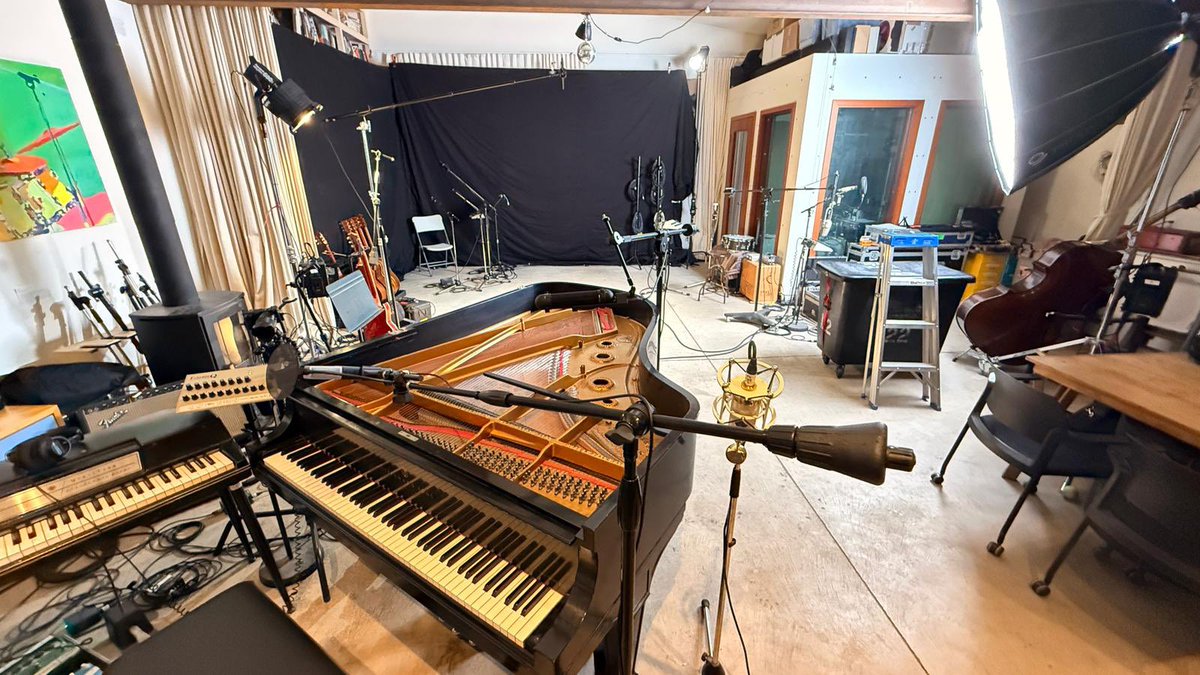 Barenaked Ladies tweet media