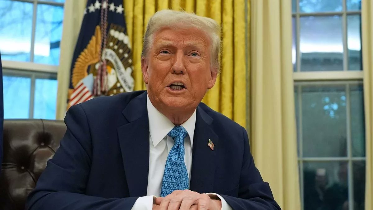 PriorConsults's tweet image. 🚨💰 Trump tariffs💡 Ever wondered how the tariffs impact your wallet and shopping choices? 🛍️🇺🇸 @DailyMirror @nigeljgreen  

🔗 mirror.co.uk/money/presiden…

#EconomyTalks #TrumpTariffs #MoneyMatters ⚖️📈