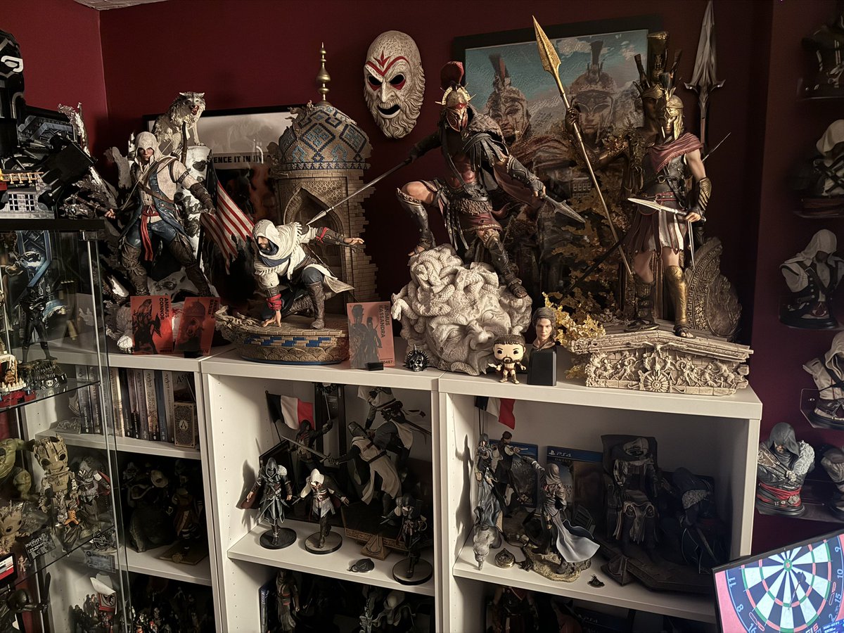 liamaccollector's tweet image. My assassins creed collection! #PureArtsSnap