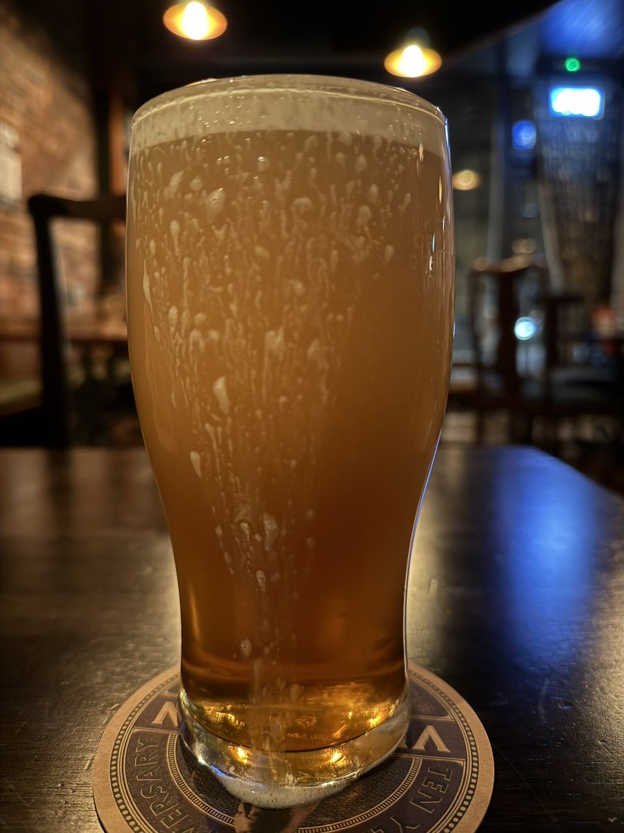 NickGage's tweet photo. @ChrisMoyles watching the pubcast in a pub!! @RadioX https://t.co/vbgVEBVZWO