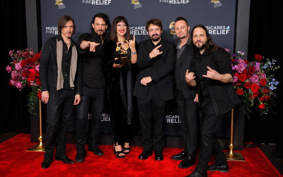 LIFE Victoria BCN (@lifevictoriabcn) on Twitter photo HUGE congratulations / félicitations to mezzosopranos <a href="/marinavmezzo/">Marina Viotti Official</a> & <a href="/BarronFleur/">Fleur Barron</a> for winning the GRAMMY AWARD!!! 🙌🏆🎇
Fleur Barron has won the ‘Best Opera Recording’ for Saariaho’s ‘Adriana Mater’ and Marina Viotti has won it for the ‘Best Metal Performance’ for ‘Mea Culpa’ HUGE congratulations / félicitations to mezzosopranos <a href="/marinavmezzo/">Marina Viotti Official</a> & <a href="/BarronFleur/">Fleur Barron</a> for winning the GRAMMY AWARD!!! 🙌🏆🎇
Fleur Barron has won the ‘Best Opera Recording’ for Saariaho’s ‘Adriana Mater’ and Marina Viotti has won it for the ‘Best Metal Performance’ for ‘Mea Culpa’