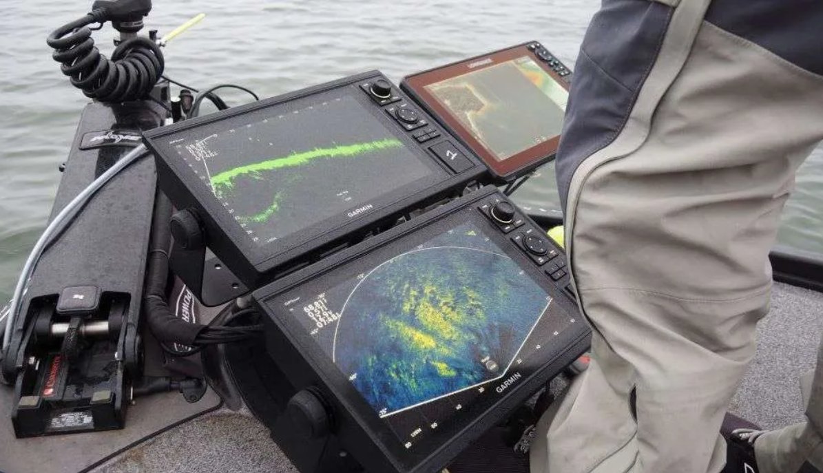 Do you use forward facing or live sonar?

Take the survey: forms.gle/gJm4c2pmnXwCUG…

Please fill out the survey regarding your personal experience with this technology in identifying fish and locations with fish.