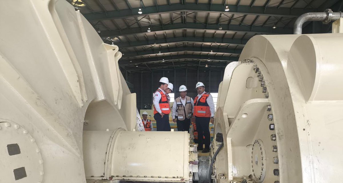 CFEmx's tweet photo. 📄 #Boletín | La subdirección de Negocios No Regulados de la CFE, supervisó los avances en la modernización de las hidroeléctricas 🌊 Peñitas y Malpaso, en Chiapas. 

Con estos trabajos, la CFE fortalecerá la generación de energía renovable ♻️, añadiendo 412 MW de capacidad en la Cuenca del Grijalva. 

https://t.co/O2rsNal7EF