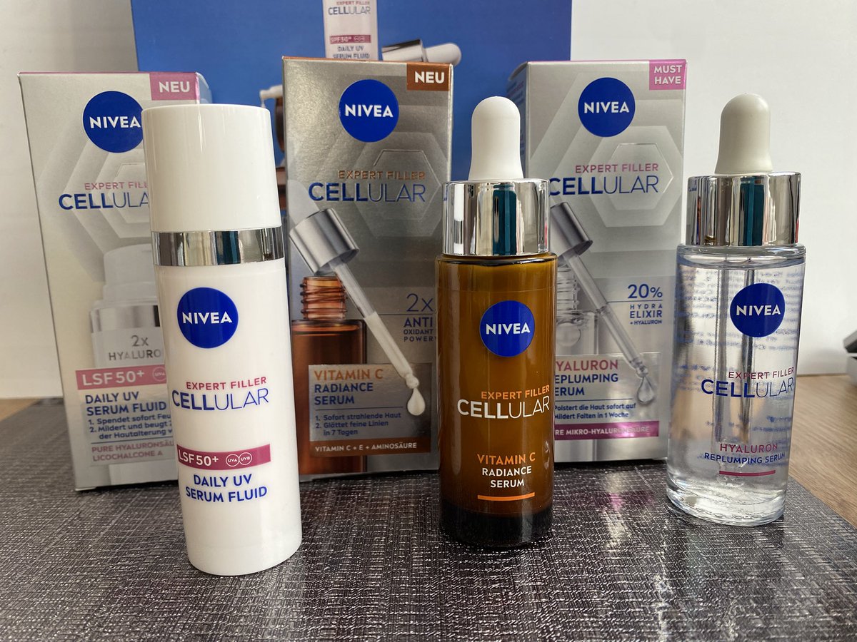 ConnyTesterin's tweet photo. "Werbung" 
Mittels Layering-Routine habe ich 3  Nivea Cellular Produkte übereinander angewendet, danke  @nivea_germany 
#NIVEA 
#NIVEAliebe 
#NIVEAbotschafter
#NIVEAbotschafter_layering
#niveacellularseren #niveacellular #niveaserum #gesichtspflege #AntiAging #hyaluronserum https://t.co/pMczpNjErg