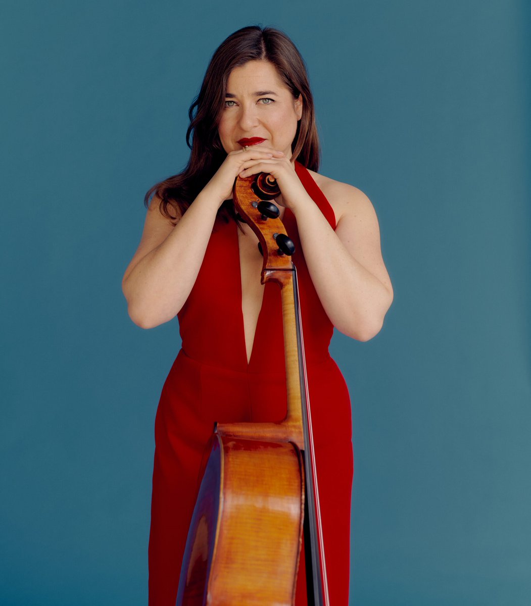 TheStradMag's tweet image. #Cellist @AWeilerstein speaks about a new work she is premiering that hits especially close to home: Richard Blackford’s The Recovery of Paradise concerto for cello, which takes its name from the wildfires that devastated Southern California in 2018: trib.al/gAtRLJ7