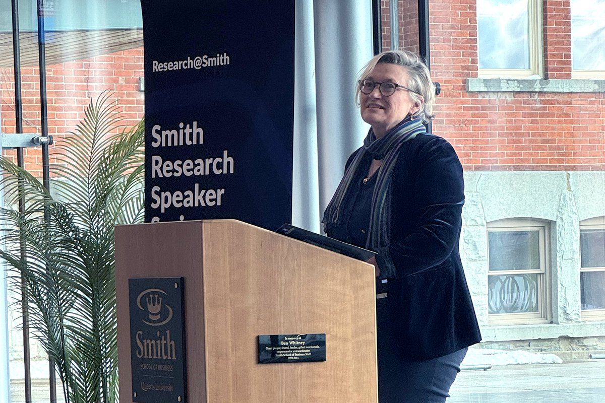 SmithBusiness's tweet photo. Last week we were thrilled to launch the #SmithResearch Speaker Series with an engaging talk by Dean Colleen M. Flood of @queensulaw on the legal governance of #AI in #healthcare. Hosted by Professors Beste Kucukyazici and Vedat Verter, the event sparked insightful discussions on the evolving challenges and opportunities at the intersection of AI, law and medicine.
Thank you to everyone who attended and contributed to the conversation. We look forward to sharing more events at Smith as we continue to showcase research and its real-world impacts.