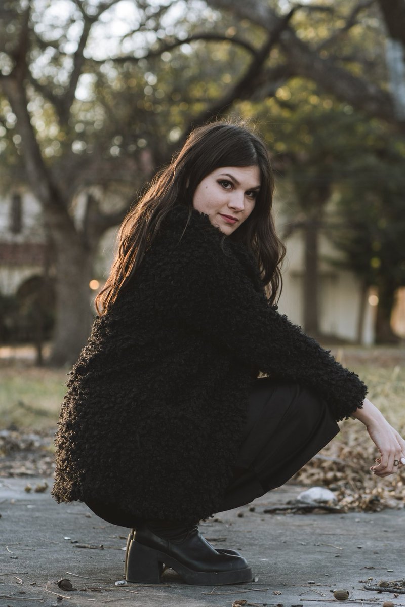 keekdiggity's tweet photo. pfp and then some 🖤✨ https://t.co/rBRp5YecNX