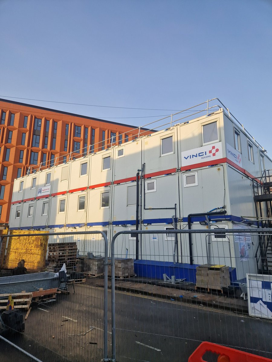 greig_black's tweet photo. Dismantle of 54 Bay CTX Building for AD Modular at VINCI Construction, Blackpool https://t.co/uT1SQ53gWj