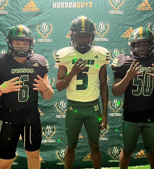 Grateful to have received an offer from <a href="/hussonfootball/">Husson Football</a>, had a great conversation with <a href="/CoachClark_HU/">Nat Clark</a>