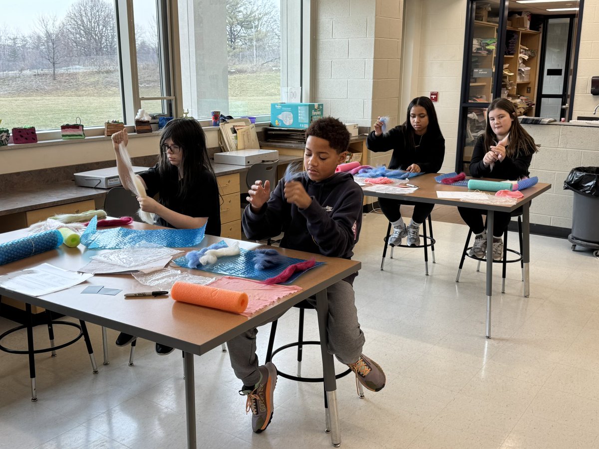 Mrs. Krause’s Art Room tweet media