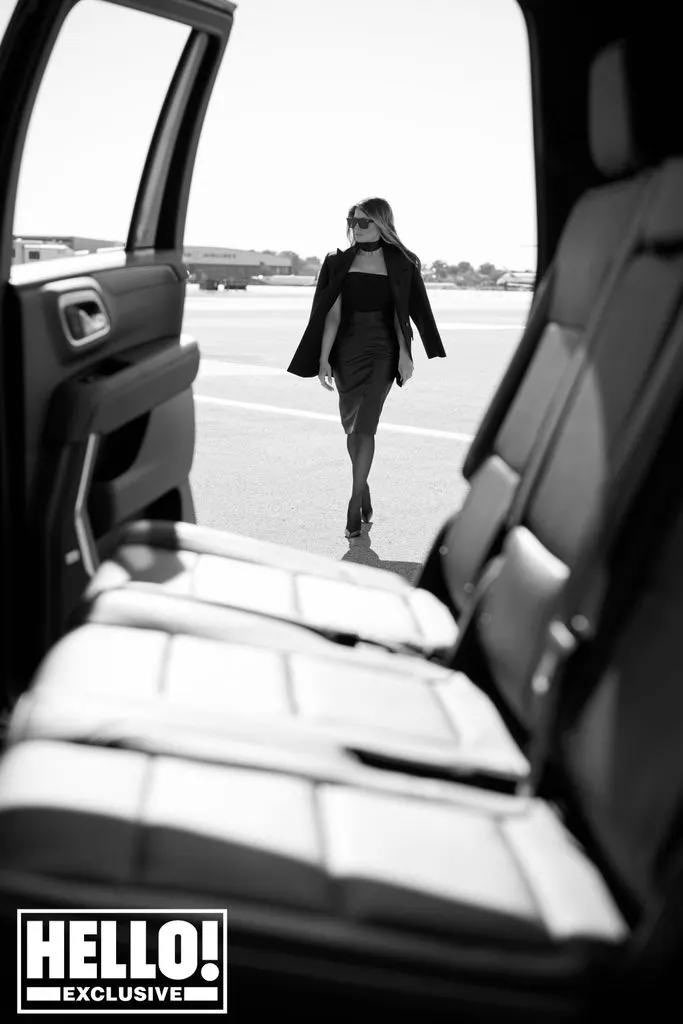 bennyjohnson's tweet photo. First Lady Melania Trump for Hello Magazine 🔥 https://t.co/XaWDwWGIHH
